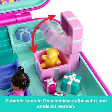 Polly Pocket Puppe Und Spielset, Nostalgie-Schatulle Zum 80. Jubiläum Von Mattel, Puppenhaus Zum Thema Feierspaß, 1 Tier Und Möbel - Image 4 of 6