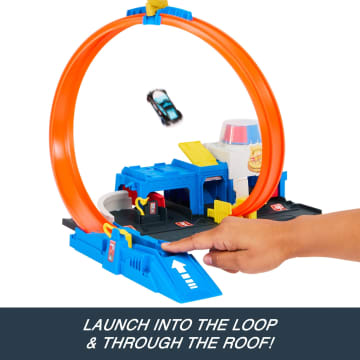 Hot Wheels City Super Police Station Playset With 1:64 Scale Police Toy Car & Adjustable Track Loop - Image 3 of 6