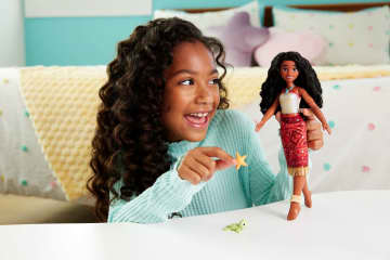Disney-Poupée Vaiana Nageuse Vaiana 2-Corsage Qui Change De Couleur - Image 2 of 6