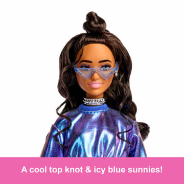 Barbie Deluxe Style Fashion Doll #7 in Metallic Blue Top And Skirt With Accessories, Brunette - Image 3 of 6