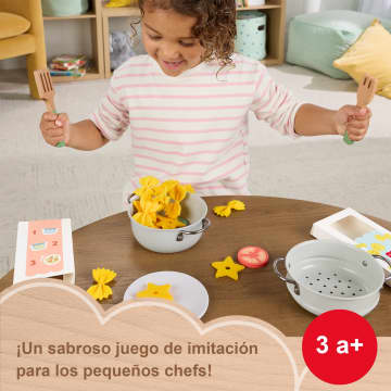 Juguete De Cocina Conjunto De Ollas Y Pasta Para Chefs De Fisher-Price Con 31 Piezas, Como Comida De Madera, Para Juego De Imitación - Image 2 of 6