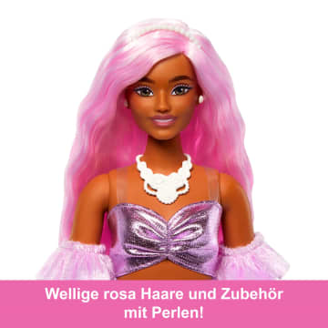 Barbie Deluxe Style-Puppe Nr. 1 Mit Glänzendem Rosa Barbiecore-Kleid, Samthandschuhen Und Rosa Haaren - Image 4 of 6