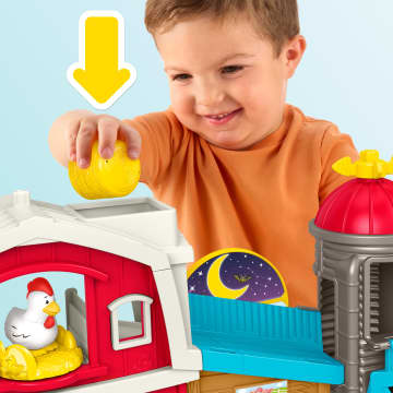 Fisher-Price Little People Divertente Fattoria Animali Felici, Playset, Giocattolo Per L'Apprendimento Per Bimbi Piccoli, Versione Multilingue - Imagen 3 de 5