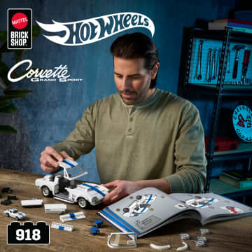 Mattel Brick Shop Hot Wheels Corvette Grand Sport Building Toy Kit (918 Pieces), For Collectors - Imagen 2 de 6
