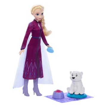 Muñeca De Moda De Elsa Y Figura De Osito Polar De Disney Frozen Con 4 Accesorios De Cuidado - Imagen 1 de 6