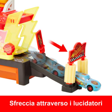 Disney Pixar Cars Autolavaggio Per La Corsa Cambia Colore Playset E Saetta Mcqueen Cambia Colore - Bild 3 von 6