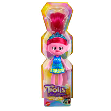 Dreamworks Trolls Band Together Trendsettin’ Queen Poppy Fashion Doll, Toys Inspired By The Movie - Image 6 of 6