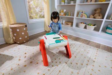 Fisher-Price 4-In-1 Spieltisch Und Staffelei, Babys Und Kleinkinder, Elektronisches Lernspielzeug, Mehrsprachige Version - Image 2 of 6
