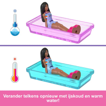 Barbie Mini Barbieland Set Met Pop En Voertuig, Pop (Bijna 4 Cm) En Droomcamper Met Zwembad Met Kleurverandering - Bild 3 von 6