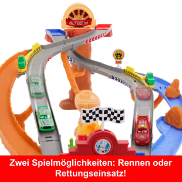 Disney Pixar Cars Radiator Springs Rennen & Retten Rettungsweg-Rennstrecke Spielset Mit 4 Spielzeugautos - Image 3 of 6
