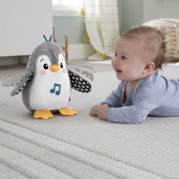 Fisher-Price Pinguino Dolci Coccole - Image 2 of 6