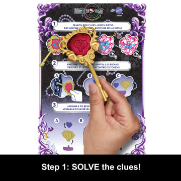 Monster High Skulltimate Secrets Monster Mysteries Playset, Clawdeen Wolf Doll With 19+ Surprises - Imagen 2 de 6