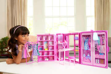Barbie Szafa Marzeń + Ubranka I Akcesoria Garderoba Zestaw Do Zabawy - Image 2 of 5