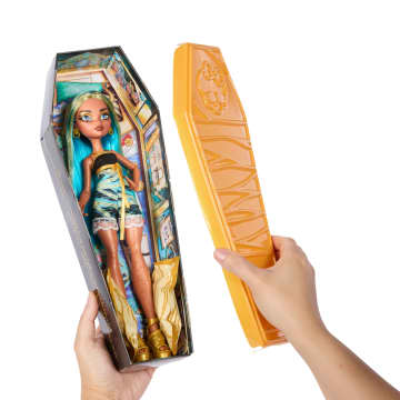 Monster High Gizemli Sırlar Havalı Pijama Partisi Temalı Sürpriz Bebekler (Stiller Çeşitlilik Gösterebilir) - Image 4 of 6