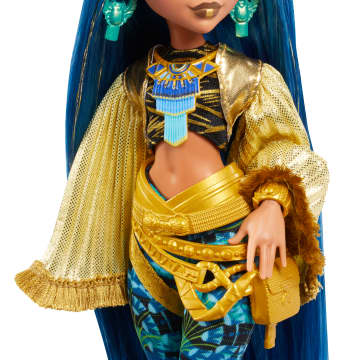 Monster High Monster Fest Cleo De Nile Fashion Doll With Festival Outfit, Band Poster And Accessories - Image 3 of 5