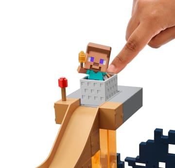 Conjunto El Despertar Del Warden Del Mini Mode De Minecraft Con 2 Minifiguras, Figuras De Steve Y El Warden Y Código De Dlc - Image 2 of 6