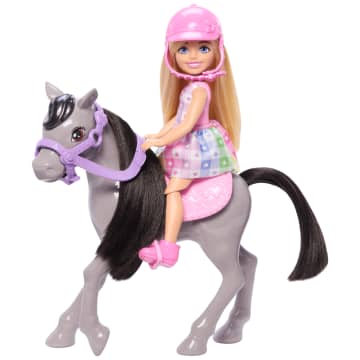 Barbie Chelsea Spielzeugset Mit Puppe Und Pferd, Enthält Helm-Zubehörteil, Puppe Kann Zum Reiten“ Die Knie Anwinkeln, Pony - Image 1 of 6