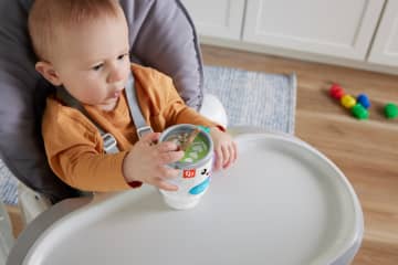 Fisher-Price Ridi & Impara Wake Up & Learn Tazza Da Caffè Giocattolo Per Neonati Con Musica E Luci, Versione Italiana - Image 4 of 6