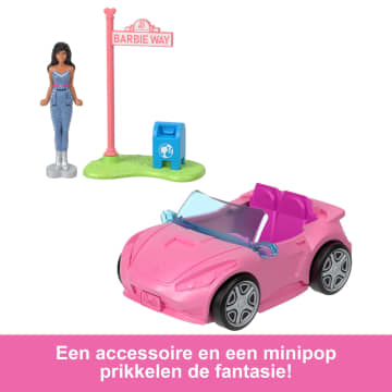 Barbie Mini Barbieland Set Met Pop En Voertuig, Pop (Bijna 4 Cm) En Cabriolet Met Kleurverandering - Image 5 of 6