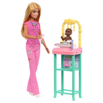 Muñeca Barbie Pediatra Con Muñeca De Moda Rubia, 1 Muñeco Bebé, Muebles Y Accesorios