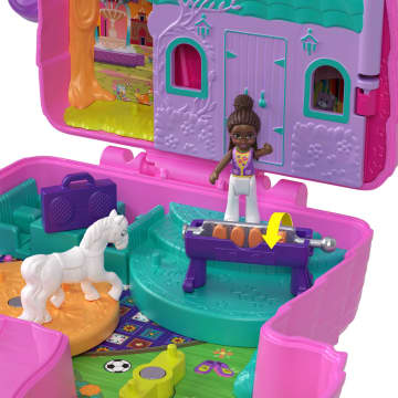 Polly Pocket Cofanetto Festa Con Piñata, Playset Con 2 Bambole E Accessori, Mini Giocattoli - Image 8 of 8