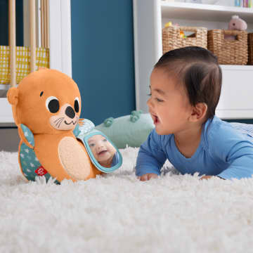 Fisher-Price 2-In-1 Schommelende Otter, Pluchen Zintuiglijk Babyspeelgoed Voor Op De Buik Spelen - Image 2 of 6