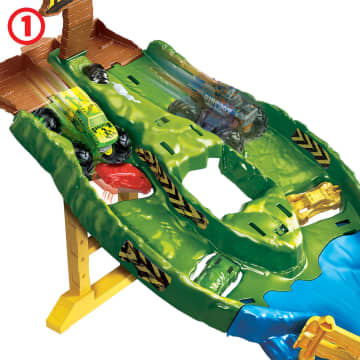 2 Adet 1:64 Ölçekli Oyuncak Arabasıyla Hot Wheels Monster Trucks Oyun Seti - Image 3 of 6