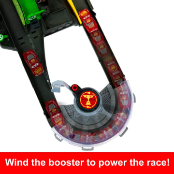 Disney and Pixar Cars Piston Cup Action Speedway Playset - Image 4 of 8
