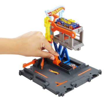 Hot Wheels City Atelier De Tuning - Image 3 of 5