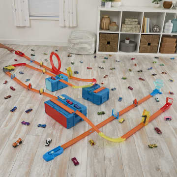 Hot Wheels Track Builder Lightning - Themed Track Set with 1 Toy Car - Image 2 of 7