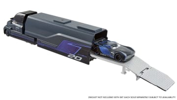 Disney Cars - Assortiment De Transporteurs Avec Rampe - Transporteur Petites Voitures - 3 Ans Et + - Image 4 of 6