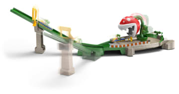 Hot Wheels® Mario Kart Çılgın Yaratıklar Oyun Seti - Piranha Plant Slide - Image 4 of 6