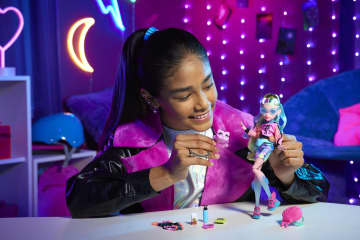 Monster High Lagoona Blue Pop - Image 2 of 7