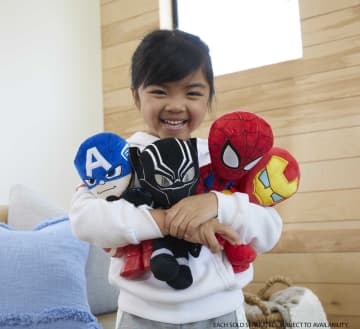 Marvel Plush Character, 8-inch Captain America Soft Doll - Image 4 of 5