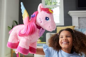 Barbie Touch Of Magic Sevimli Pegasus Sesli Ve Hareketli Pelüş Figür - Image 2 of 6