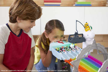 Hot Wheels Mario Kart Rainbow Road - Image 2 of 6