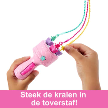 Barbie Dreamtopia Haarverzorgingspop, Met Haarstylingaccessoires, Waaronder Een Stylingtool - Image 3 of 6