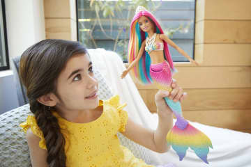 Barbie sirena colores magicos sales