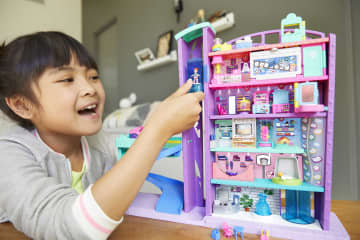 Pollyville Mega Mall - Image 2 of 7