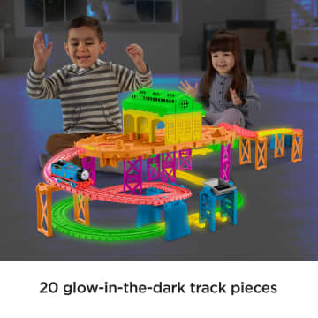 Thomas Friends TrackMaster Hyper Glow Station