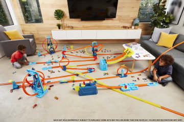 Hot Wheels® Track Builder Kutulu Uzman Serisi Yarış Seti - Image 2 of 10