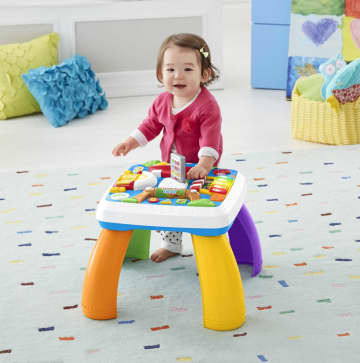 Fisher-Price Παίζω & Μαθαίνω Εκπαιδευτικό Τραπέζι - Image 2 of 6