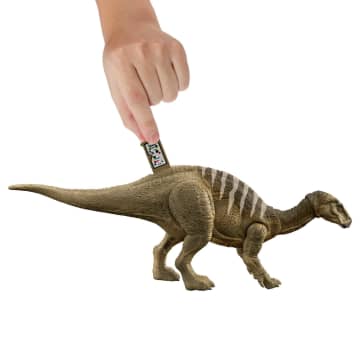 Jurassic World Roar Strikers Iguanodon - Image 5 of 7