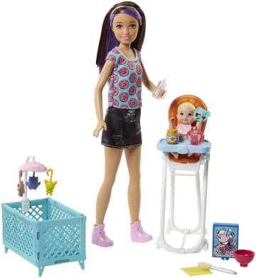Barbie Skipper Babysitters Inc. Puppen und Hochstuhl Spielset brunett FHY98 MATTEL
