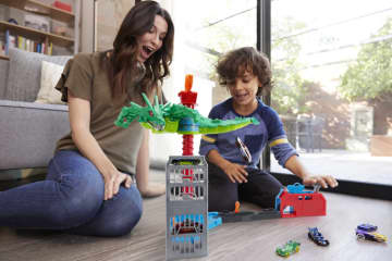 Hot Wheels Air Attack Dragon Playset - Image 2 of 6