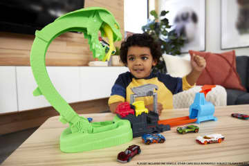 Hot Wheels Toxic Snake Strike - Image 2 of 7