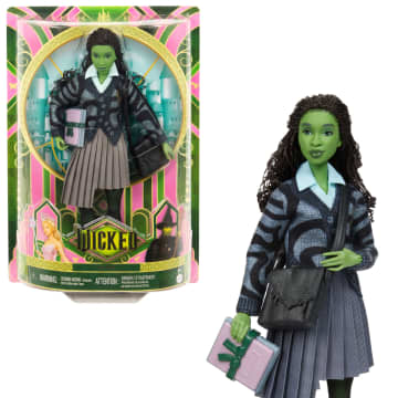 Universal Pictures’ Wicked  Poupée  Elphaba à L’Université de Shiz - Image 1 of 6