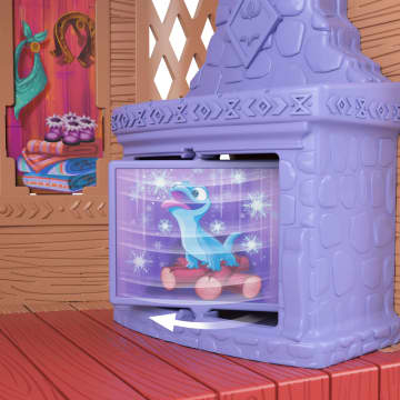 Disney Frozen Winter Animal Fun Playset With Elsa Small Doll, 3 Animal Friends & 8 Accessories - Imagen 4 de 6