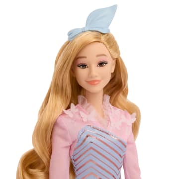 Universal Pictures’ Wicked Glinda At Shiz University Fashion Doll With Removable Fashions & Accessories - Imagen 3 de 6