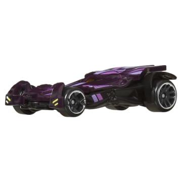 Hot Wheels Collector Veículo de Brinquedo Batman vs Superman: Origem da Justiça Batmóvel - Image 1 of 5